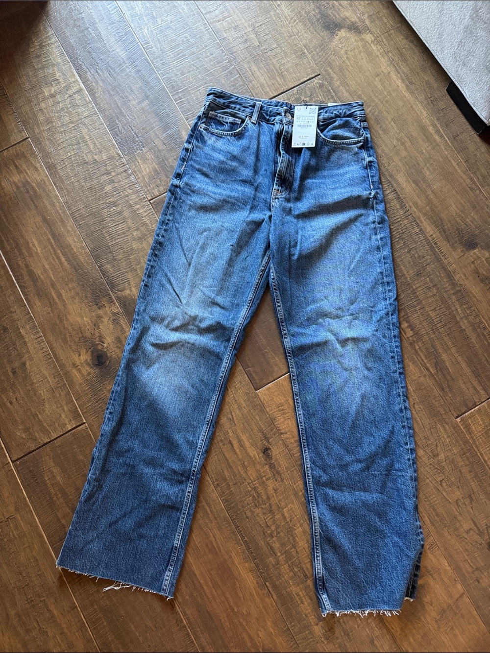Zara NWT Wide-Leg Jeans
